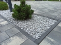 granit w ogrodach1.jpg